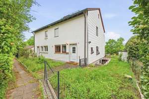 Familienglück in Bestlage: Doppelhaushälfte mit Garage in Ulm – Die vollständige Adresse der Immobilie erhältst du vom Anbieter., 89075 Eselsberg, Ulm – Vorschaubild 15