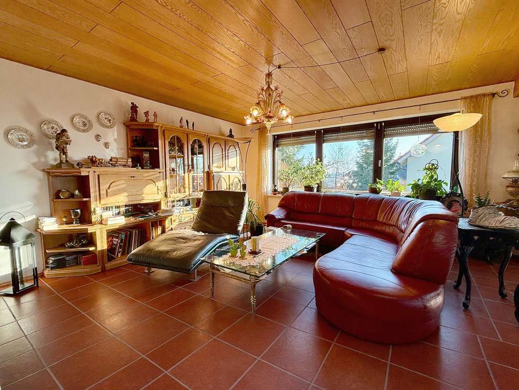 Immobilie in Itzgrund - Großzügiges Wohnerlebnis mit Panoramablick: Ihr neues Zuhause im Itzgrund - Bild 3