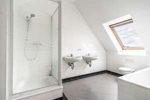 Property thumbnail 37