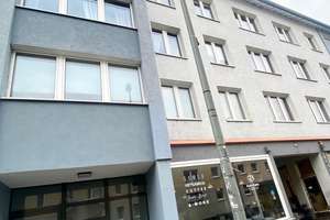 DOWNTOWN-FRANKFURT:  2 - Zimmer Wohnung direkt am Dom Römer !!!