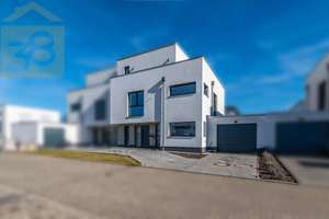 Neuwertige Doppelhaushälfte in Fallersleben mit hochwertiger Ausstattung! Mein Haus = Mein Partner!