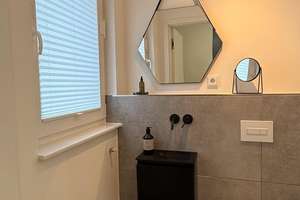 Modernes Endhaus am Brabandkanal mit großem Garten, Dachterrasse und Wellnessbereich – Am Brabandkanal 5d, 22297 Alsterdorf, Hamburg – Vorschaubild 46