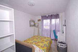 | Lebensräume! | 

Gepflegte Doppelhaushälfte mit Garten, Garage und Ausbaureserve – Die vollständige Adresse der Immobilie erhältst du vom Anbieter., 93142 Maxhütte-Haidhof – Vorschaubild 11