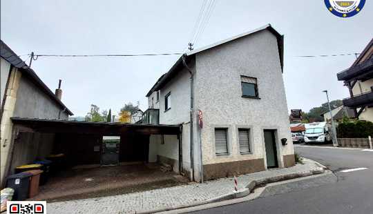Bild von Großes Einfamilienhaus mit Einliegerwohnung, Hof und Carport