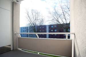 ** Modern sanierte 2-Zimmer-Wohnung mit schöner Loggia ** – Ottostraße 17, 47198 Hochheide, Duisburg – Vorschaubild 5