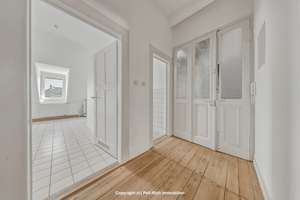 GROSSZÜGIG – Wohnung mit viel Raumgefühl und Charme in denkmalgeschützten Altbau-Mehrfamilienhaus – Die vollständige Adresse der Immobilie erhältst du vom Anbieter., 76131 Oststadt, Karlsruhe – Vorschaubild 9