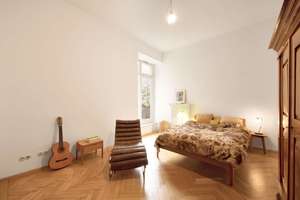 Familiengerechte Beletage über 204 m² mit Altbau-Charme und zwei Balkonen – Die vollständige Adresse der Immobilie erhältst du vom Anbieter., 81675 Steinhausen, München – Vorschaubild 12