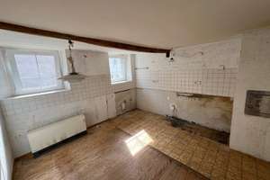 Einfamilienhaus mit großem Garten für Liebhaber – Die vollständige Adresse der Immobilie erhältst du vom Anbieter., 75038 Oberderdingen – Vorschaubild 7