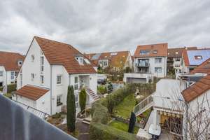 +++ renovierte DG-Maisonette - sep. Zugang - S-Blk. mit Blick ins Grüne - inkl. EBK & Kfz-Stpl. +++ – Mercatorweg 57, 70439 Stammheim-Süd, Stuttgart – Vorschaubild 18