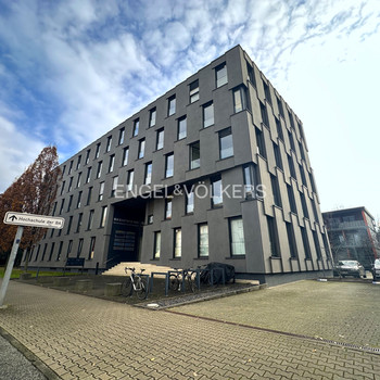 EASTSITE I: EIN PIONIER DER MODERNEN BÜROARCHITEKTUR