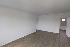 **Große 4-Zimmer-Wohnung mit BALKON und viel Platz für jedes Familienmitglied** – Am Heilandsfrieden 9, 33104 Schloß Neuhaus, Paderborn – Vorschaubild 2