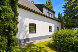 Rarität in bester Lage von Dachau – Sanierungsbedürftiges Einfamilienhaus auf idyllischem Grundstück – Die vollständige Adresse der Immobilie erhältst du vom Anbieter., 85221 Dachau – Vorschaubild 2