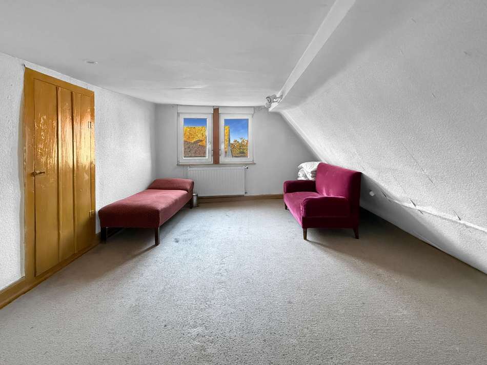 Zimmer 1 OG