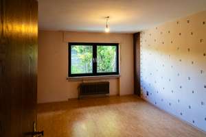 Von privat: Einfamilienhaus mit Einliegerwohnung, ausgebautem Dachgeschoss & Doppelgarage – Scottweg 76, 42329 Vohwinkel, Wuppertal – Vorschaubild 6