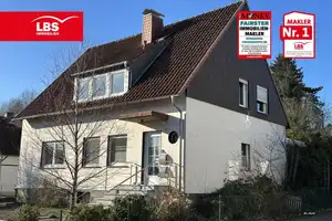 Stadtnahes Zweifamilienhaus mit großem Gartengrundstück... – Lippe (Kreis) – Vorschaubild 1