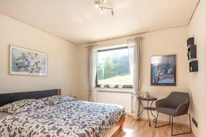 Exklusiver freistehender Bungalow mit Einliegerwohnung, Fernblick, Doppelgarage & großem Garten – Krappelroth 29, 66839 Schmelz – Vorschaubild 17
