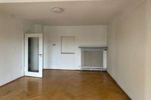Historische Villa mit Donau-/Domblick (Kurzvermietung, max. 3 Jahre) – Die vollständige Adresse der Immobilie erhältst du vom Anbieter., 93059 Ober- und Niederwinzer-Kager, Regensburg – Vorschaubild 17