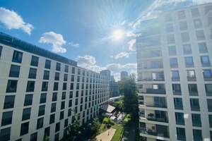Wohnen am Wasser: Design-Wohnung mit Balkon & Ruhe – Top-Lage nahe Alexanderplatz