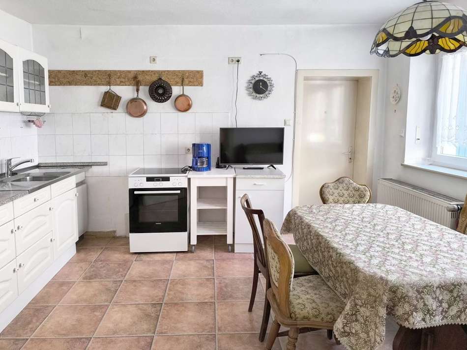 Küche EG mit Zugang Nebengebäu