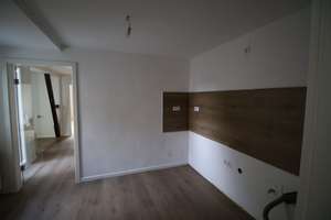 Schöne, helle 2/3 Zimmerwohnung, Balkon, zentral, Altbau – Ludwigstraße 47, 42105 Elberfeld, Wuppertal – Vorschaubild 7