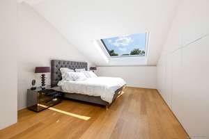 Herzogpark: Lichtdurchflutetes Familiendomizil mit schönem Garten, Balkon & luxuriöser Masteretage. – Die vollständige Adresse der Immobilie erhältst du vom Anbieter., 81925 Herzogpark, München – Vorschaubild 21