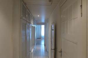 2-Zi.-ETW: schön zentral ~  ruhig + grün  --  top Lage Nähe Savignyplatz - Balkon -  – Die vollständige Adresse der Immobilie erhältst du vom Anbieter., 10629 Charlottenburg, Berlin – Vorschaubild 6