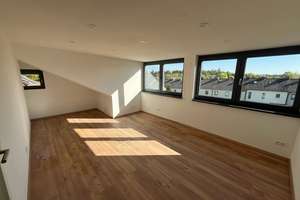 Erstbezug nach Sanierung 3,5 Zimmer Maisonnette Wohnung – In der Halde 101, 71063 Sindelfingen – Vorschaubild 3