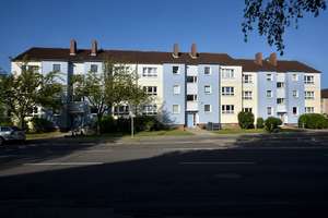 Zentrumsnahe 3-Zimmer-Wohnung sucht Nachmieter // 1.OG rechts – Danziger Str. 2, 38440 Wohltberg, Wolfsburg – Vorschaubild 2