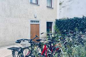 Rechts Görli, links Maybachufer: Bezugsfrei | 1-Zimmer | Stuck | Dielen – Die vollständige Adresse der Immobilie erhältst du vom Anbieter., 10999 Kreuzberg, Berlin – Vorschaubild 13