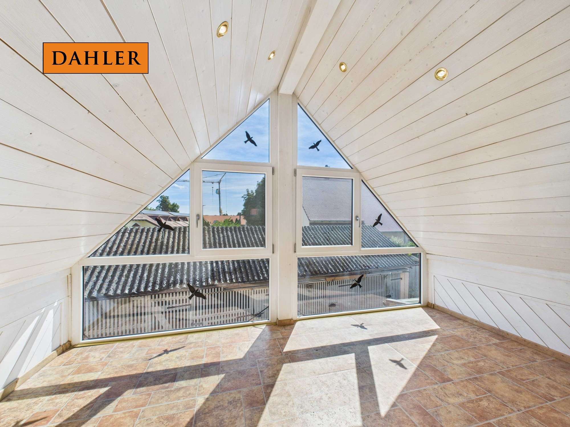 Immobilie in Ellgau - Großes Einfamilienhaus in Ellgau - Bild 2