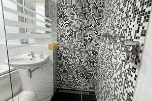 Property thumbnail 24