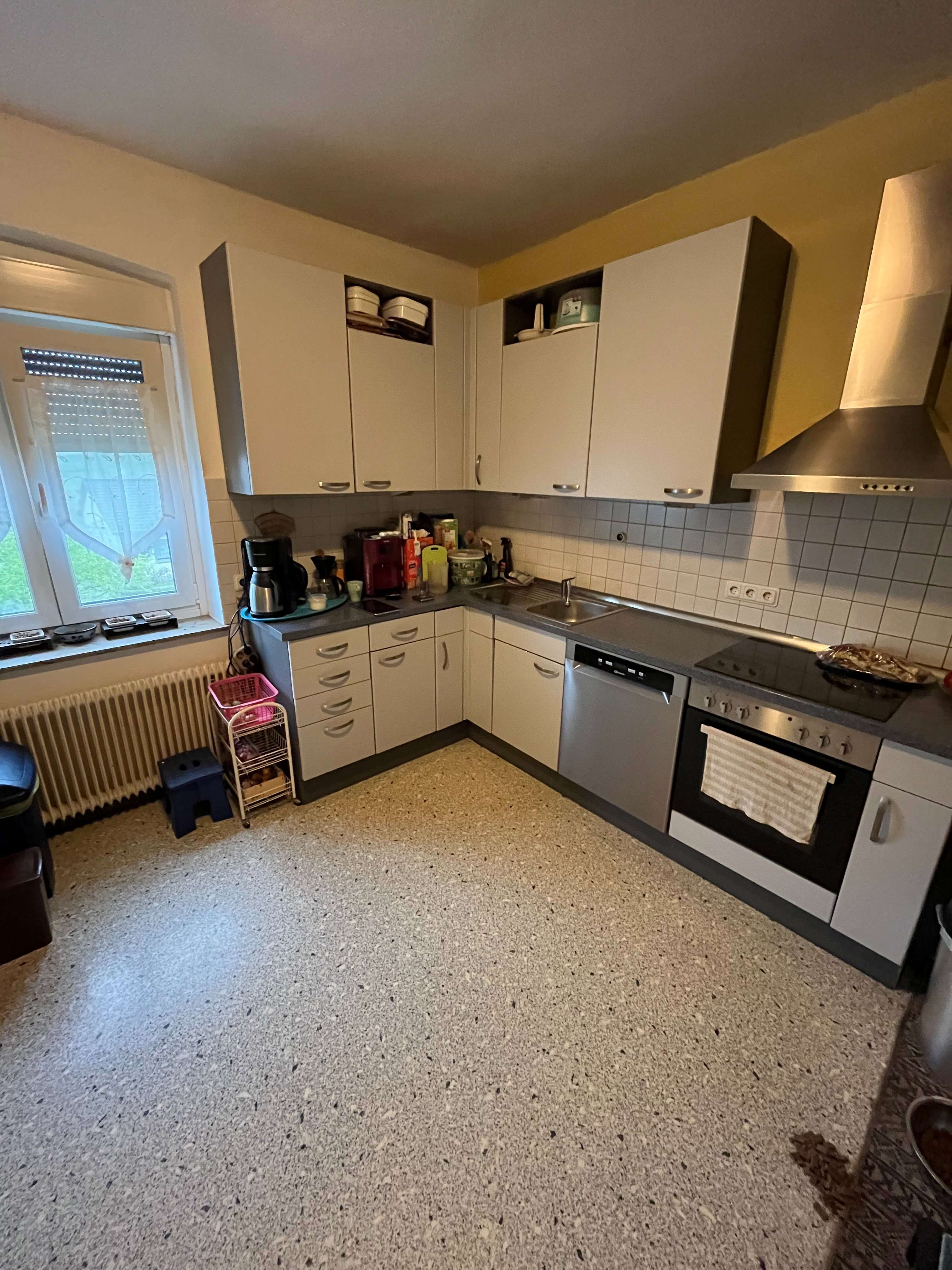 Immobilie in Welschbillig - Gepflegtes Mehrfamilienhaus mit wunderschönem Grundstück in Welschbillig - Bild 2