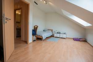 Privatsphäre & Komfort - Reihenhaus mit Garten, Garage & Balkon! – Die vollständige Adresse der Immobilie erhältst du vom Anbieter., 41065 Hardterbroich-Pesch, Mönchengladbach – Vorschaubild 18