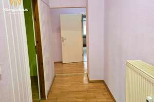 Stilvoller Altbau: 3 Zimmer, Wintergarten & Gartenmitnutzung in Apolda – Die vollständige Adresse der Immobilie erhältst du vom Anbieter., 99510 Apolda – Vorschaubild 5