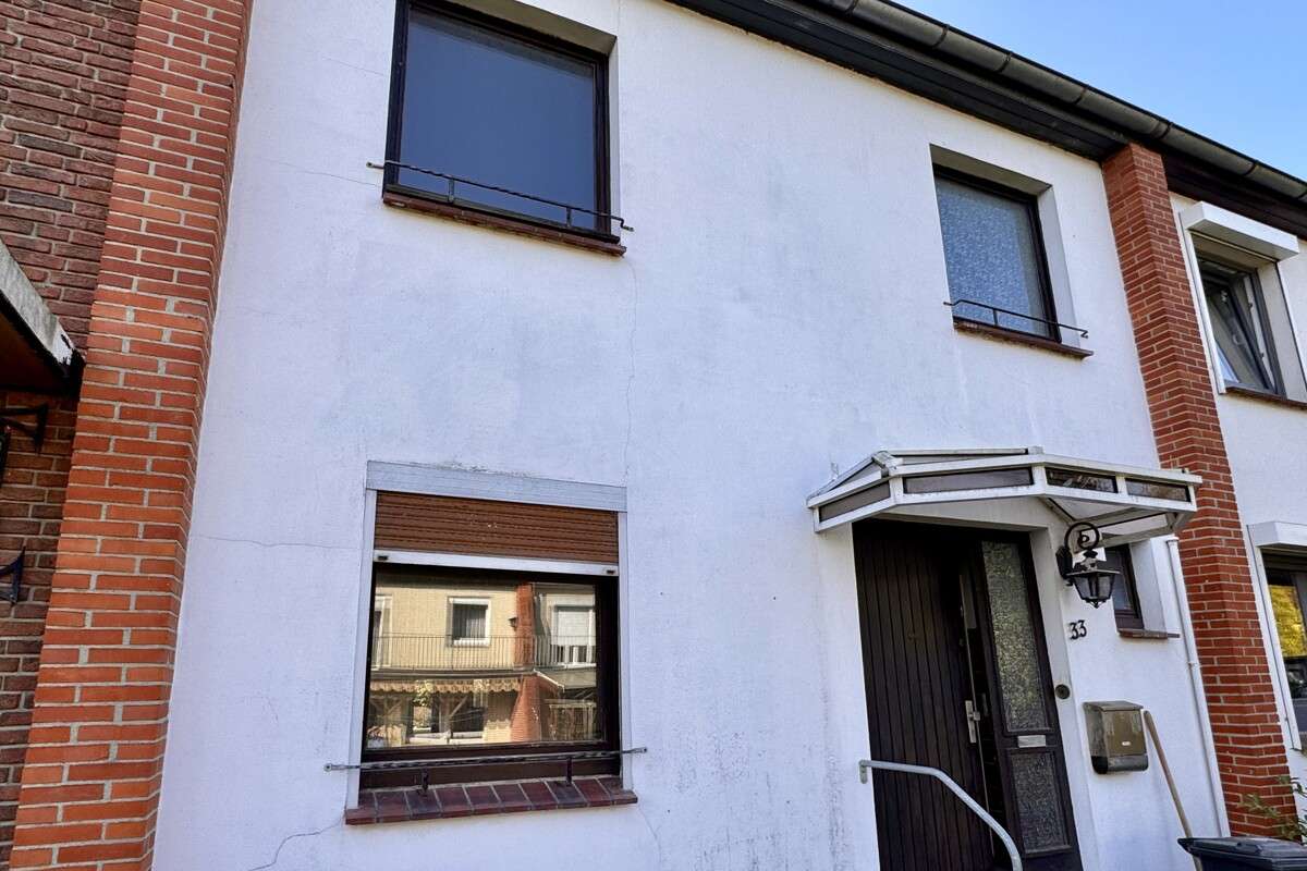 Sanierungsbedürftige Perle in Buxtehude / Neukloster, Stade Kreis – Bild 1