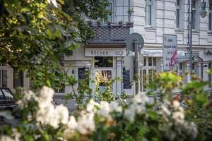 Bezugsfrei mit Potenzial: Kleines Wohn-Nest in Weißensee, renovierungsbedürftig – Rennbahnstrasse 25, 13086 Weißensee, Berlin – Vorschaubild 19