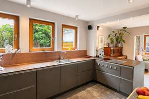 Osternburg - Großzügiges, top gepflegtes Wohnhaus mit herrlichem Garten! Sehr gute Ausstattung! – Die vollständige Adresse der Immobilie erhältst du vom Anbieter., 26135 Drielake, Oldenburg (Oldenburg) – Vorschaubild 5