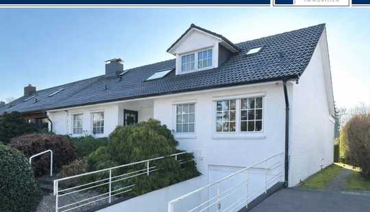 Bild von Großzügige Doppelhaushälfte in bester Lage mit unverbaubarem Blick am Kollauwanderweg