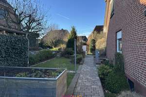 Mehr Raum als gedacht – Doppelhaushälfte mit 2 Carports, ausgebautem Spitzboden & Südwestterrasse – Die vollständige Adresse der Immobilie erhältst du vom Anbieter., 38300 Wolfenbüttel – Vorschaubild 5