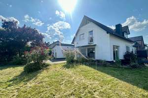 Freistehendes Einfamilienhaus mit wundervollem Feldblick in bester Wohnlage von Köln-Zündorf! – Die vollständige Adresse der Immobilie erhältst du vom Anbieter., 51143 Zündorf, Köln – Vorschaubild 13