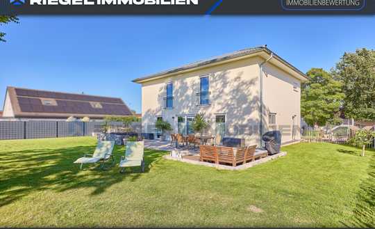 Sie hier? Wir auch! (Bj. 2022) Modernes EFH mit vielen Highlights–Toplage & 670 m² großes Grundstück