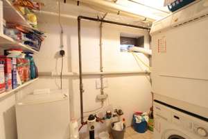 Sonniges Reihenhaus in absolut ruhiger Lage in Puchheim, 5 Zimmer+ Bad+ 2 WCs + Südbalkon+ Südgarten – 82178 Puchheim – Vorschaubild 39