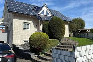 Ein Zuhause zum Verlieben – moderner Familientraum in ruhiger Waldnäh – Professor-Rippel-Straße x, 55765 Birkenfeld – Vorschaubild 1