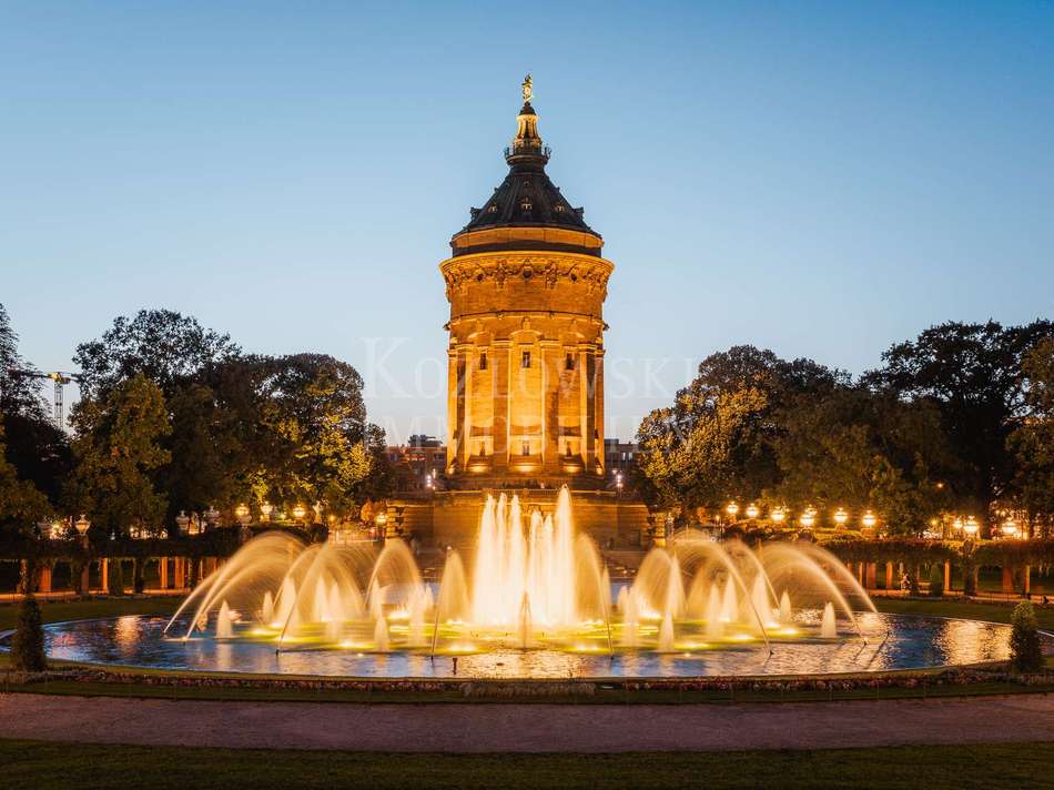 Wasserturm at night