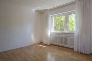 Attraktives REH mit schönem Garten und Garage in guter, ruhiger Wohnlage von Nieder-Eschbach. – 60437 Nieder-Eschbach, Frankfurt am Main – Vorschaubild 19