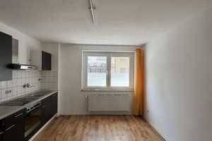 Lichtdurchflutetes 1-Zimmer-Apartment nahe Uni – Retro-Charme inklusive! – Hüttmannstr. 22, 45143 Essen – Vorschaubild 1