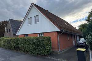 Attraktives Einfamilienhaus in begehrter Wohnlage beim Oberlandesgericht – Die vollständige Adresse der Immobilie erhältst du vom Anbieter., 24837 Schleswig – Vorschaubild 2