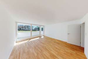 Großzügige 3-Zimmer-Wohnung mit zwei Balkonen – Dachauer Straße 184, 80992 Alt-Moosach, München – Vorschaubild 2