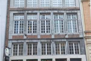 schön geschnittene 3-Zimmer-Wohnung mit Einbauküche