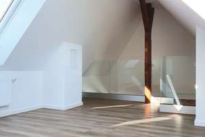 WUNDERSCHÖNE GALERIEWOHNUNG AM FUSSE DES KILLESBERGS! – Wartbergstraße 33, 70191 Weißenhof, Stuttgart – Vorschaubild 14